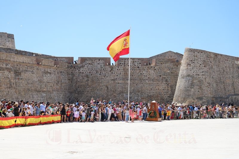 El BOCCE publica un bando animando a los ceutíes a participar en el izado de bandera del 19 de junio