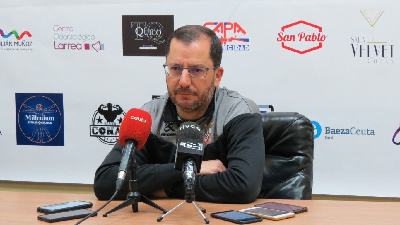 José Juan Romero: “Estoy muy contento con la plantilla que tengo”
