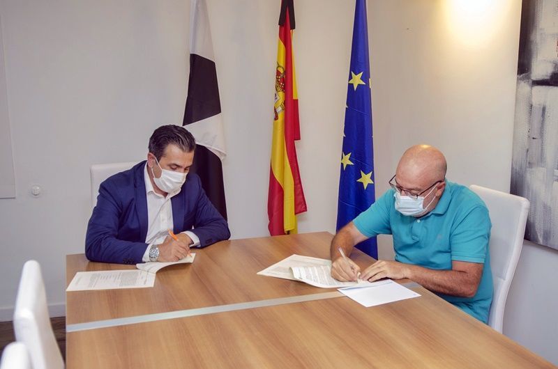 La Ciudad y la FAMPA sellan un convenio de colaboración
