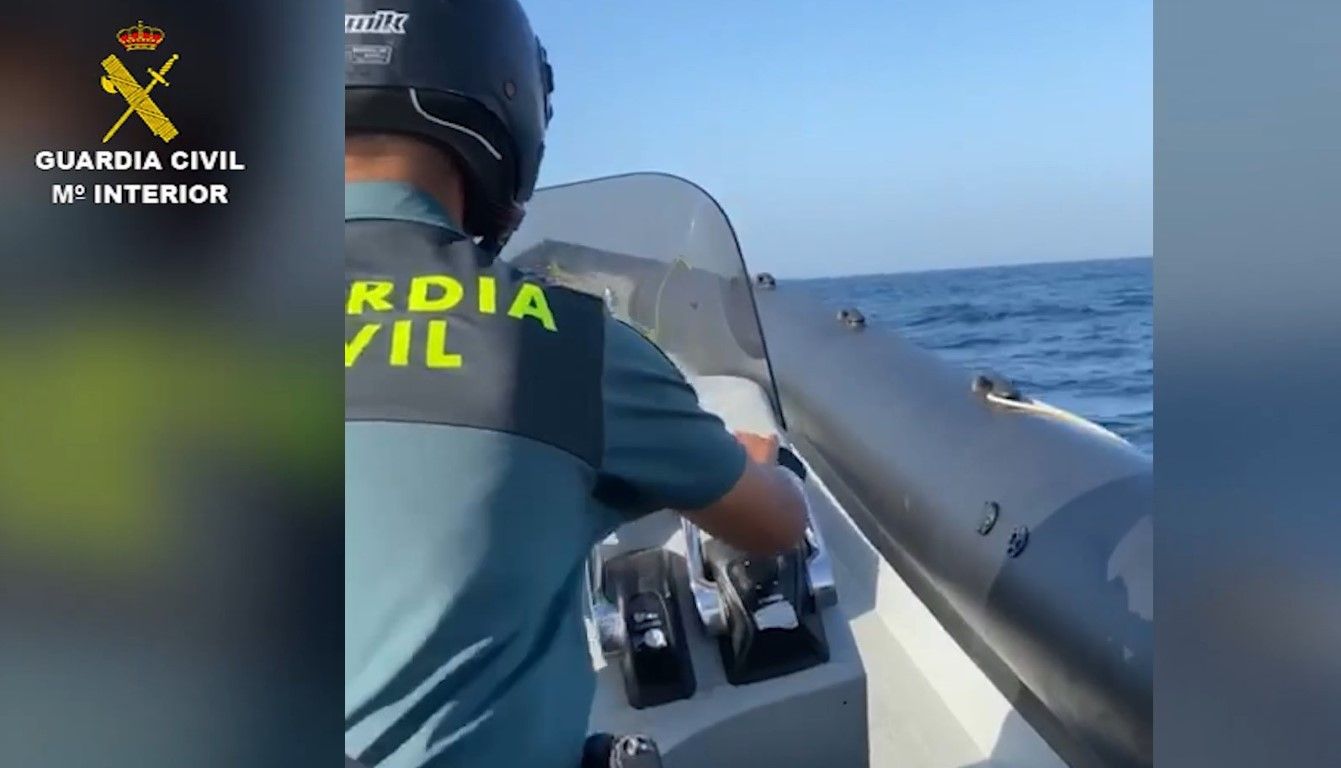 La Guardia Civil muestra su preocupación ante las avalanchas de migrantes