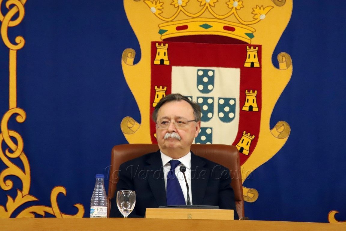Vivas traslada el pésame por las dos últimas muertes ocurridas en Ceuta