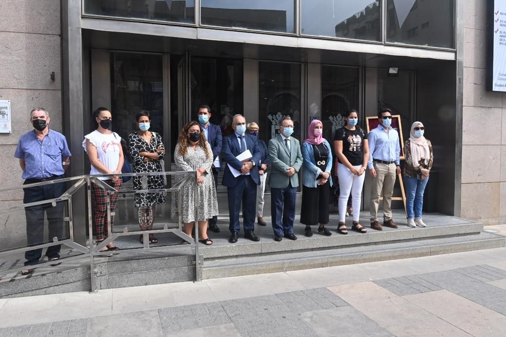Otro minuto de silencio por la última víctima de la violencia de género en A Coruña