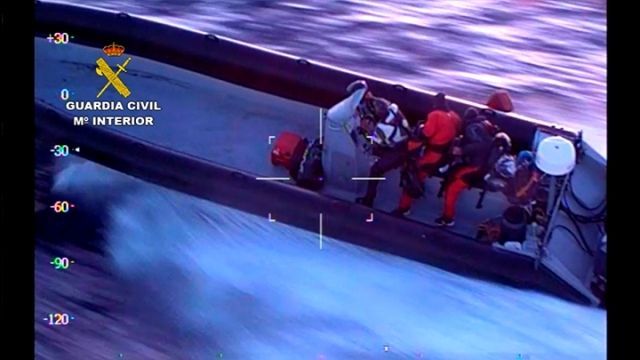 La Guardia Civil detiene a 45 personas, 3 de ellas en Ceuta, por introducir grandes cantidades de hachís en España