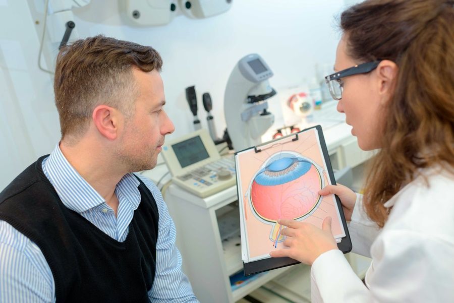 Ópticos-optometristas animan a acudir a las revisiones periódicas