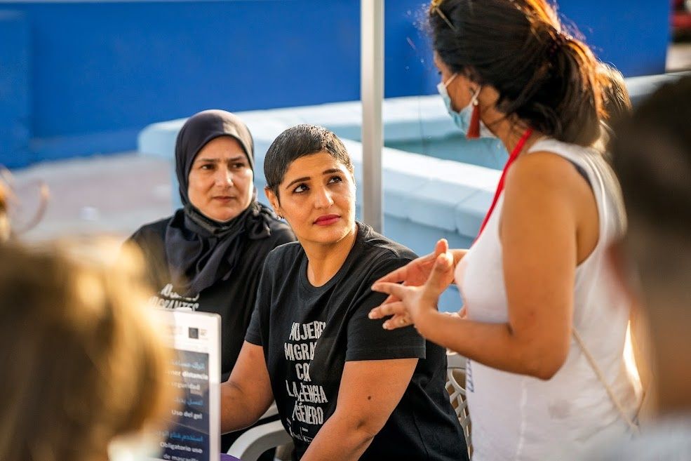 Campaña mujeres migrantes 2