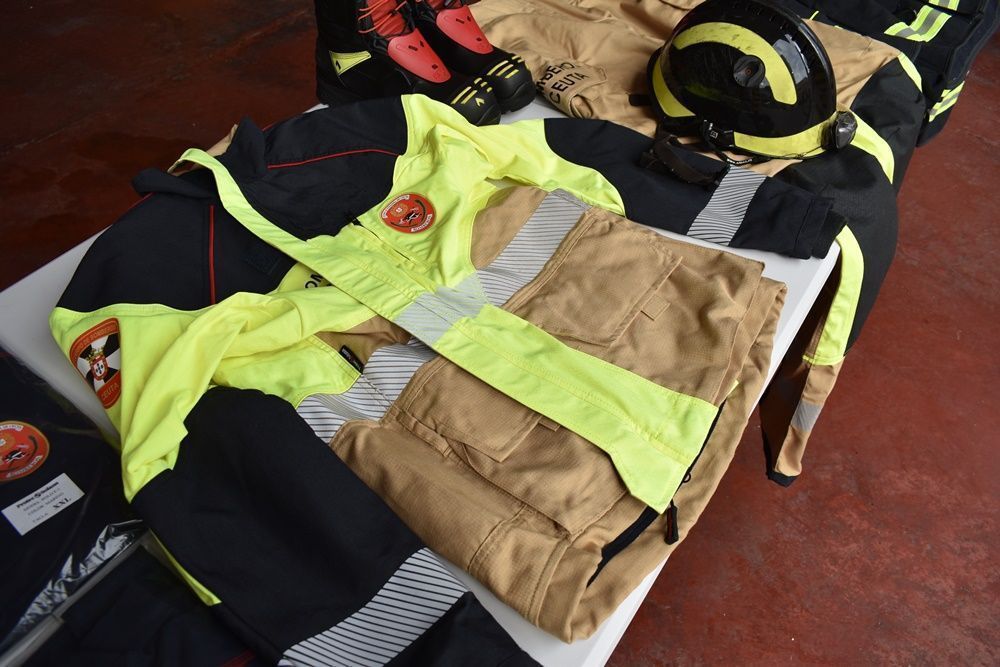 La Ciudad renovará íntegramente el vestuario técnico y de intervención del cuerpo de Bomberos
