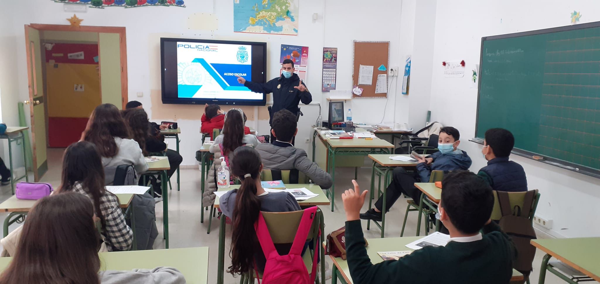 La Policía Nacional sigue impartiendo charlas sobre el acoso escolar