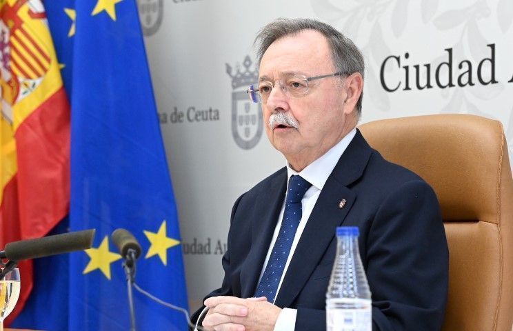 Vivas pide reforzar la presencia del Ministerio de Defensa en Ceuta con la cesión del suelo