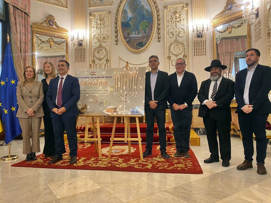 La Ciudad y la Comunidad Israelita presentan el cartel oficial de la Janucá 2022