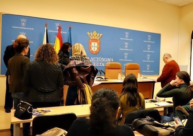 La FAPE reivindica mejorar las condiciones laborales de las mujeres periodistas