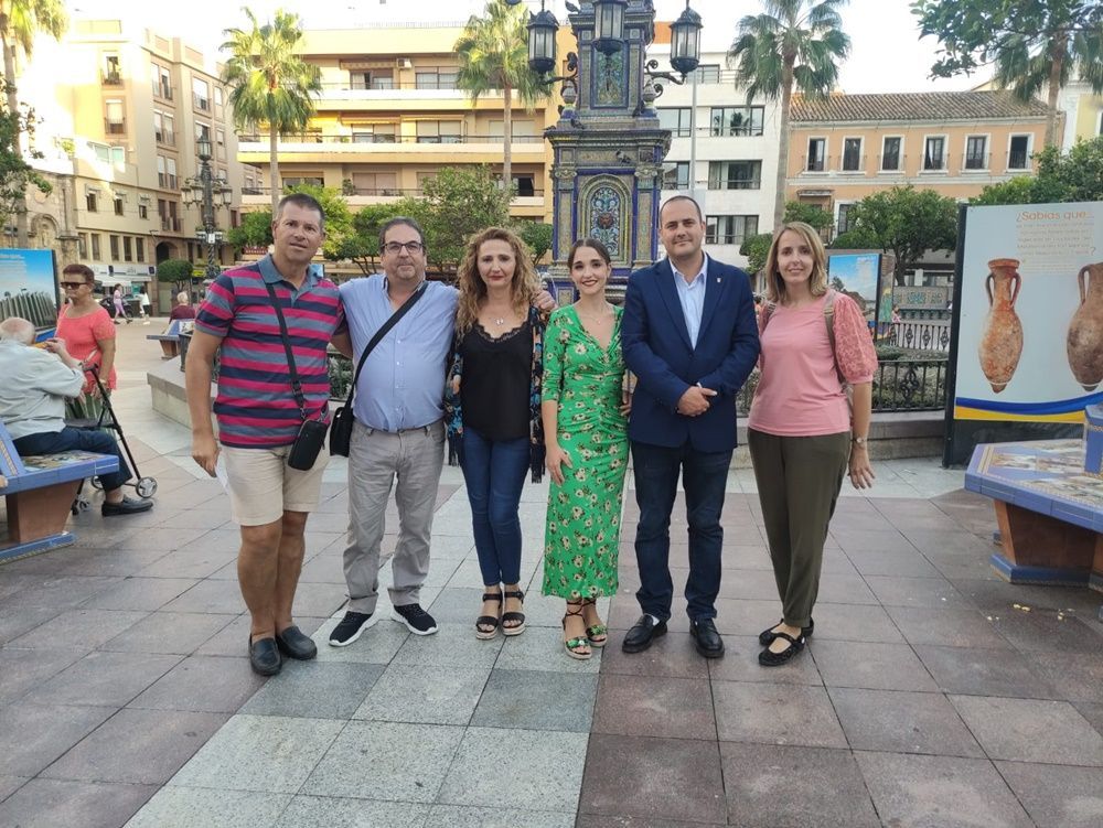 Noelia Pérez, reina juvenil de la Casa de Ceuta en Algeciras, nombrada bolera especial de Algeciras Entremares