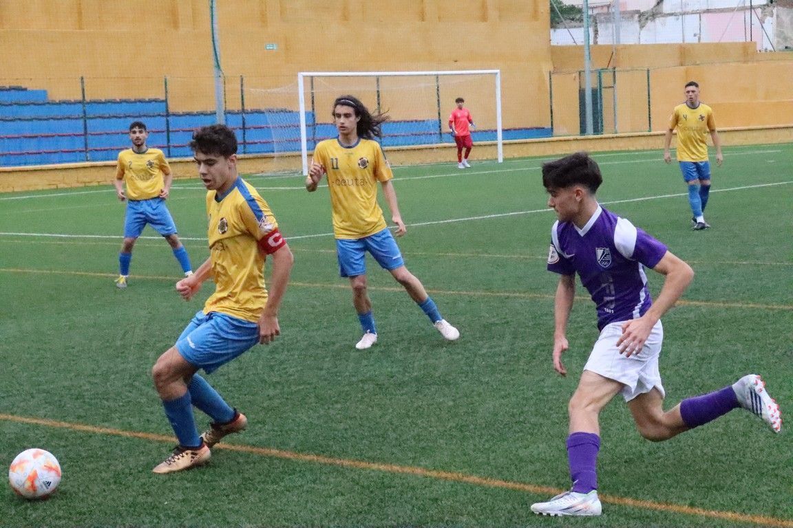 Sporting y Polillas reciben mañana a sus rivales en el Benoliel