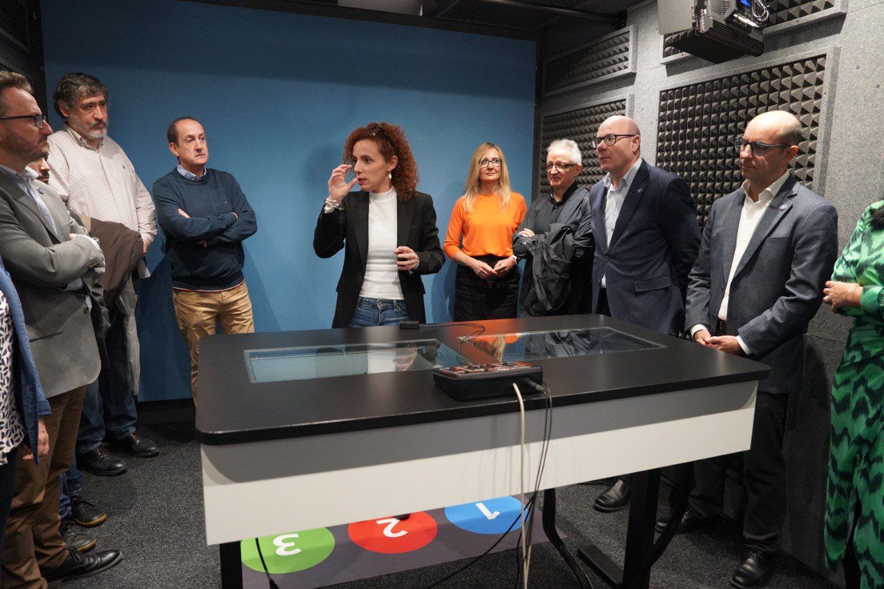 La Universidad de Granada pone en marcha un estudio para la grabación autónoma de vídeos docentes
