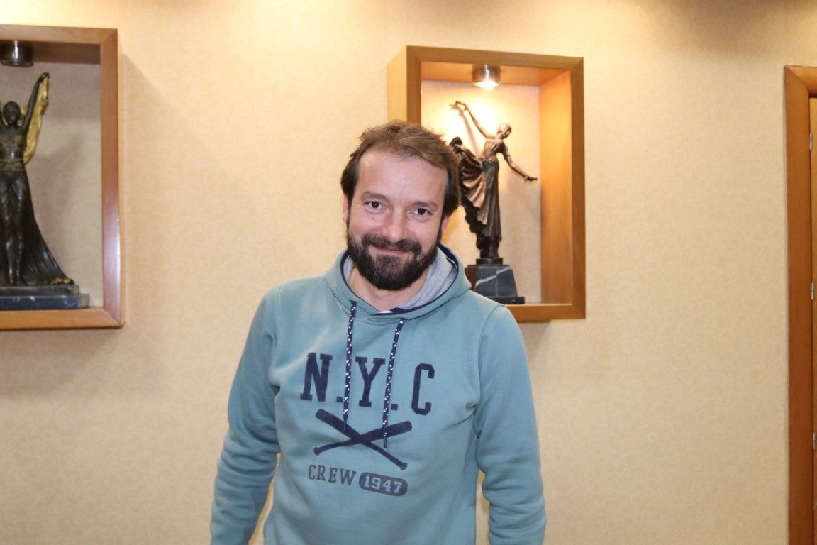 Álex Ortíz: “qué mejor manera de festejar mis 25 años de carrera que con un nuevo disco”