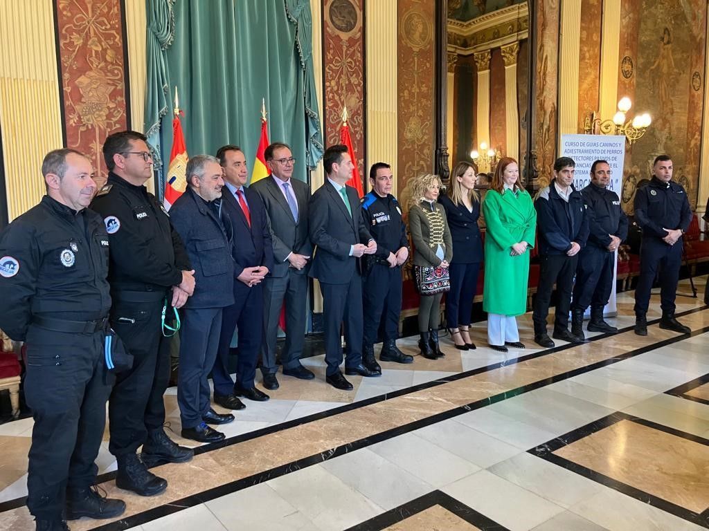 El centro penitenciario de Ceuta contará con una unidad canina propia para prevenir la introducción de drogas
