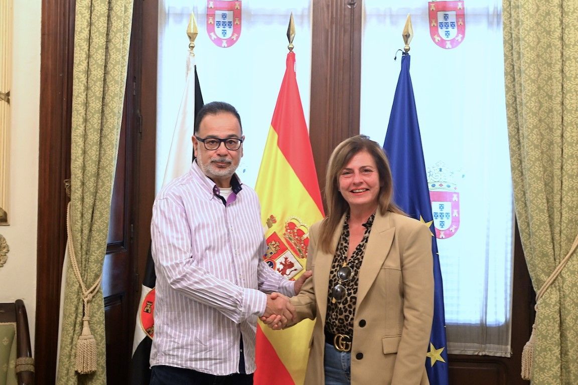 La Ciudad y la Asociación Unión de Radioaficionados de Ceuta firman un convenio de colaboración