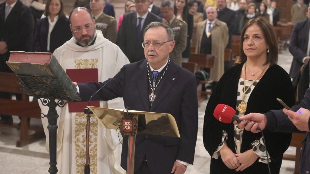Vivas cumple con la tradición y renueva el Voto de Gracia a la Patrona