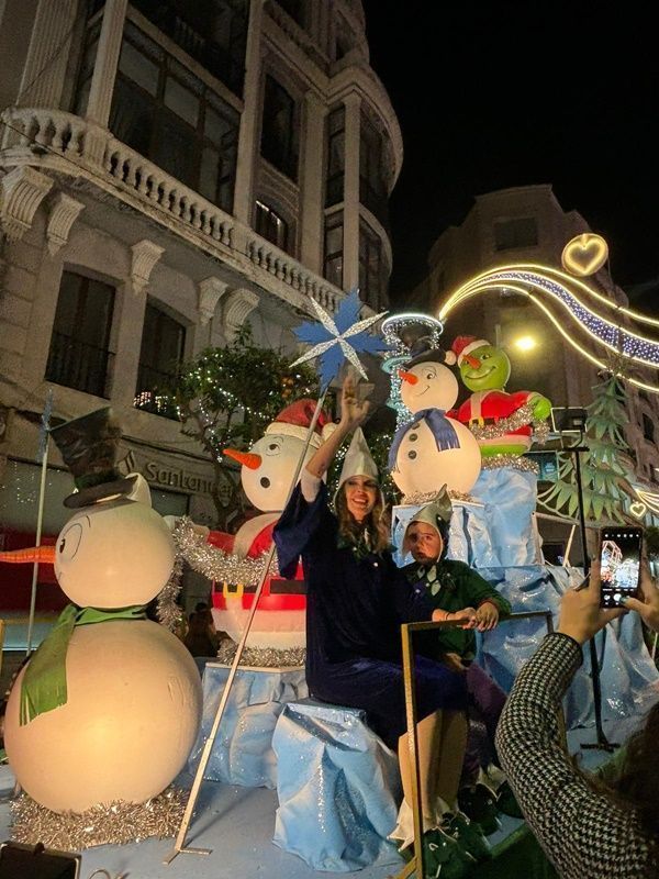 Papá Noel visita a los más pequeños de la ciudad  