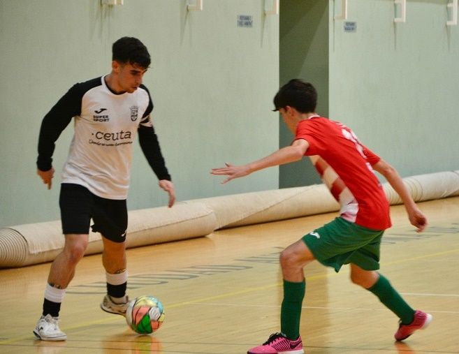 El Deportivo Ceutí se enfrenta a la UMA Antequera en un duelo por el tercer puesto 