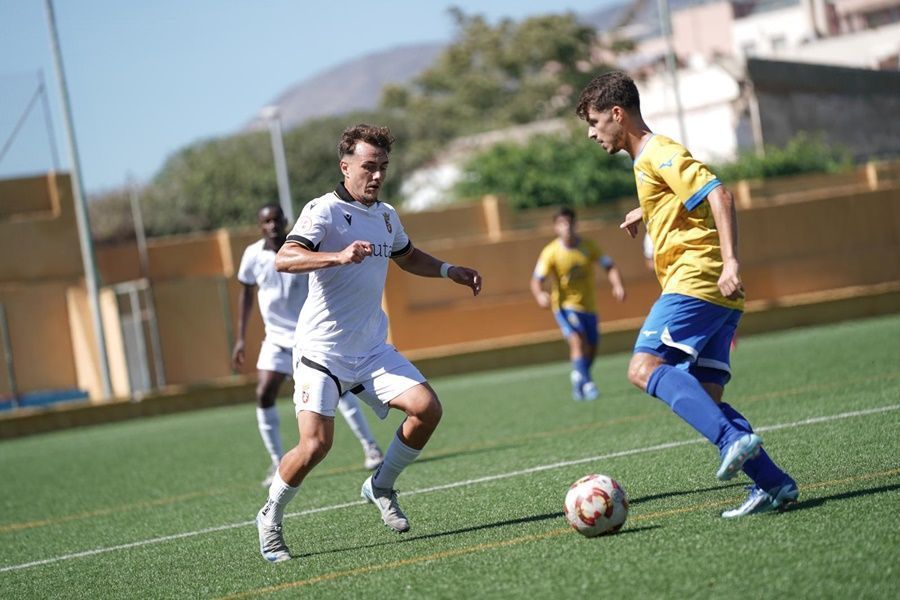 El Ceuta B busca la cima ante un combativo Bollullos CF