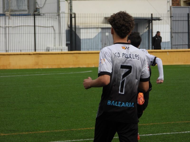 El Polillas desciende tras perder en casa ante el San Fernando (2-3)