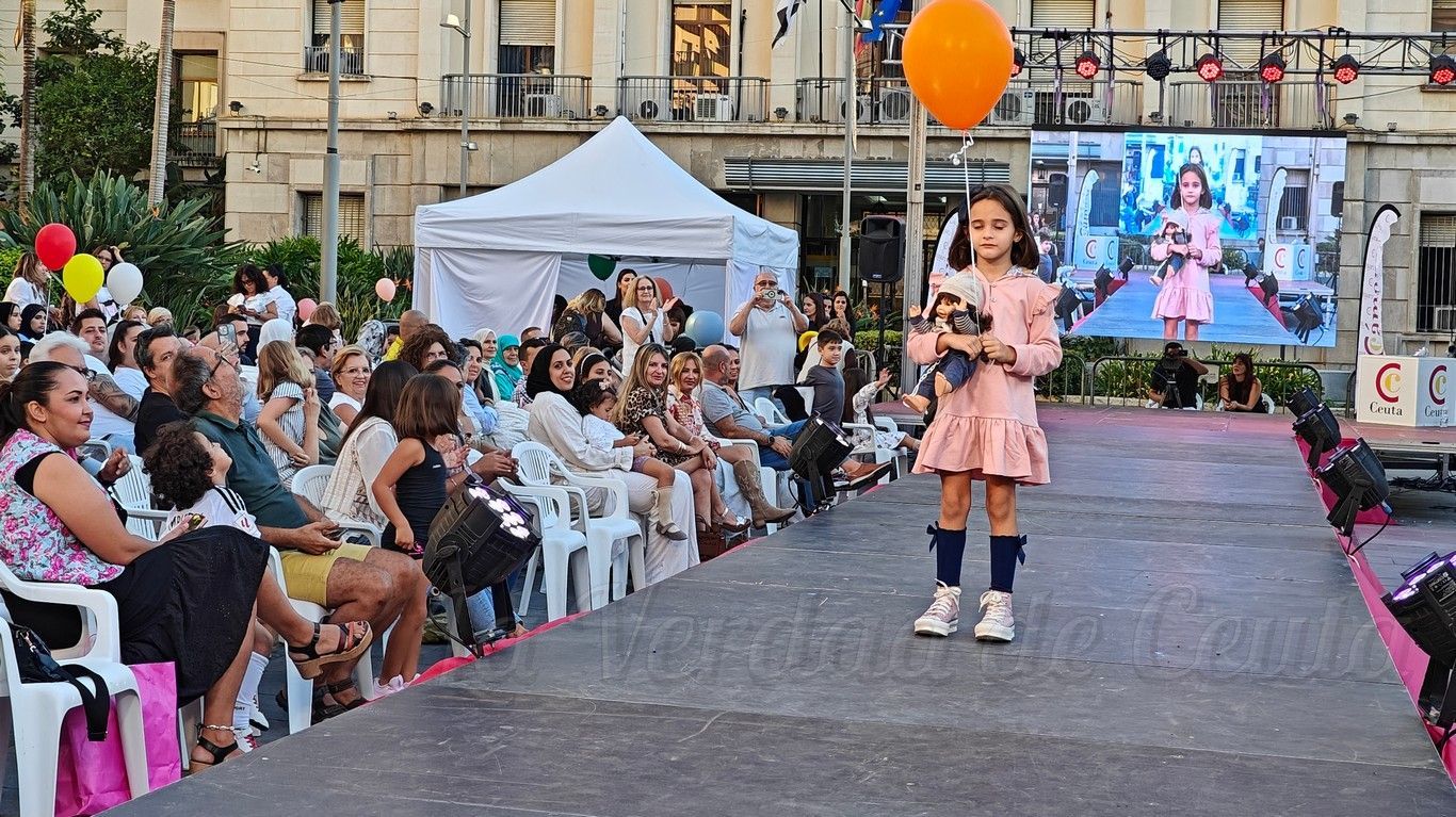 Semana Comercio desfile 1 28