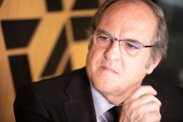 El Defensor del Pueblo pide a la DGT medidas para proteger de las transferencias fraudulentas de vehículos