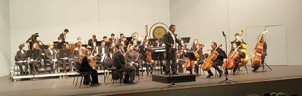 La Filarmonía de Sevilla llena el Revellín de espíritu cofrade en el Concierto de Cuaresma