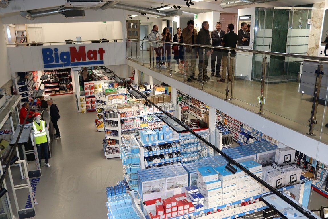 BigMat inaugura sus instalaciones en el Muelle de Alfau