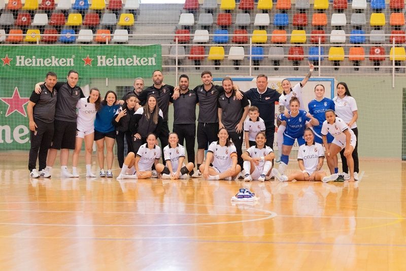 La AD Ceuta conserva el liderato tras golear sin problemas al Azuqueca (7-1)