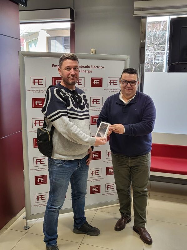 La Empresa de Alumbrado Eléctrico de Ceuta premia la fidelidad de sus clientes