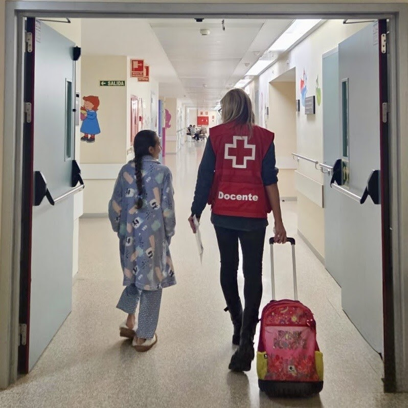 Cruz Roja en Ceuta garantiza la continuidad educativa del alumnado hospitalizado 