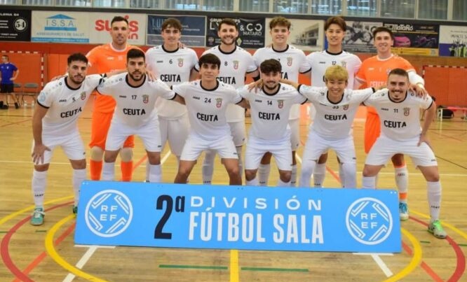 El Ceutí se queda sin premio en Mataró y cae en los últimos minutos de un estreno muy igualado (2-1)