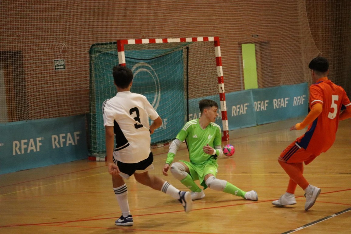 Ceuta, goleada por Valencia en la primera jornada del Nacional infantil (1-7) y cadete (2-10) de fútbol sala