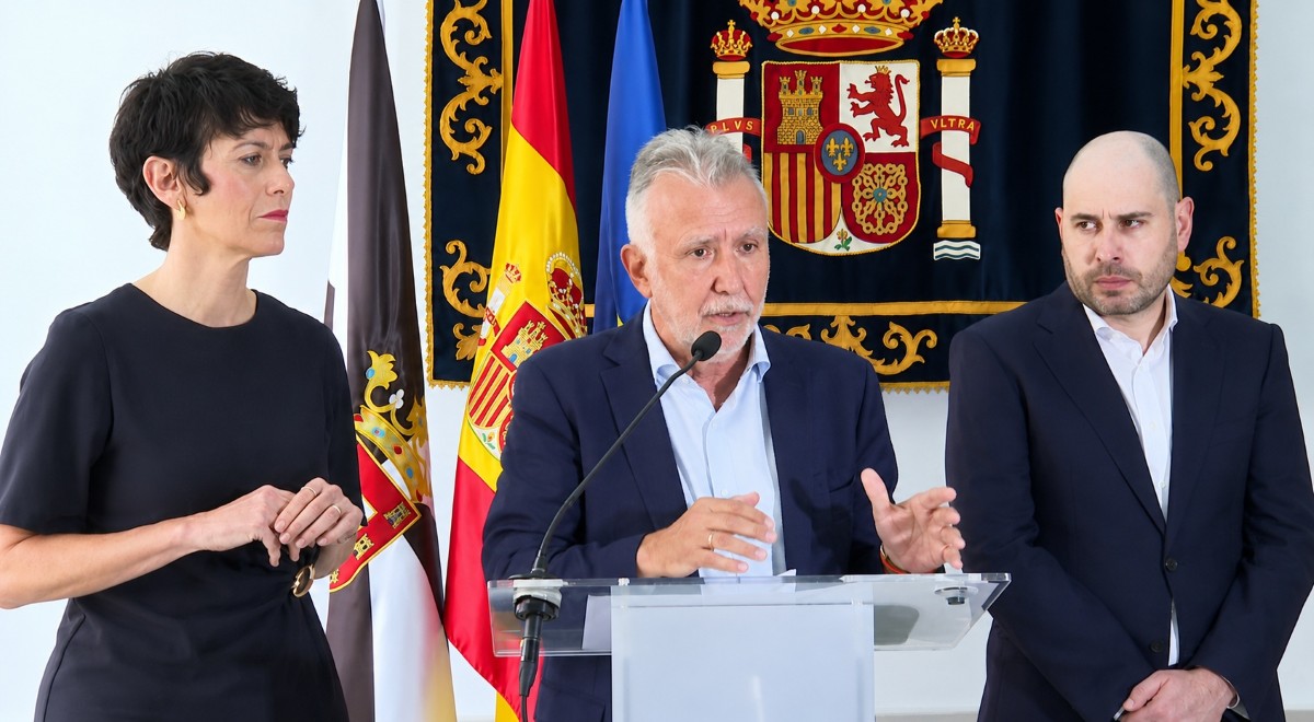 Ángel Torres garantiza la devolución de la mayoría de los migrantes que quedan en Ceuta pero una vez que sean reubicados