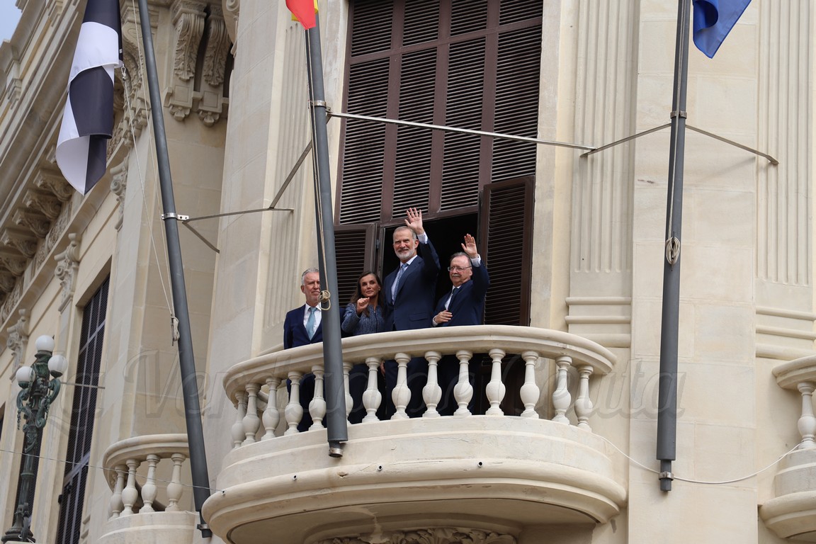 La visita de los reyes ha sido “importantísima e histórica” según el ministro Torres