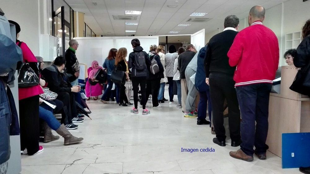 Búscome denuncia colapsos en la Oficina del Registro.