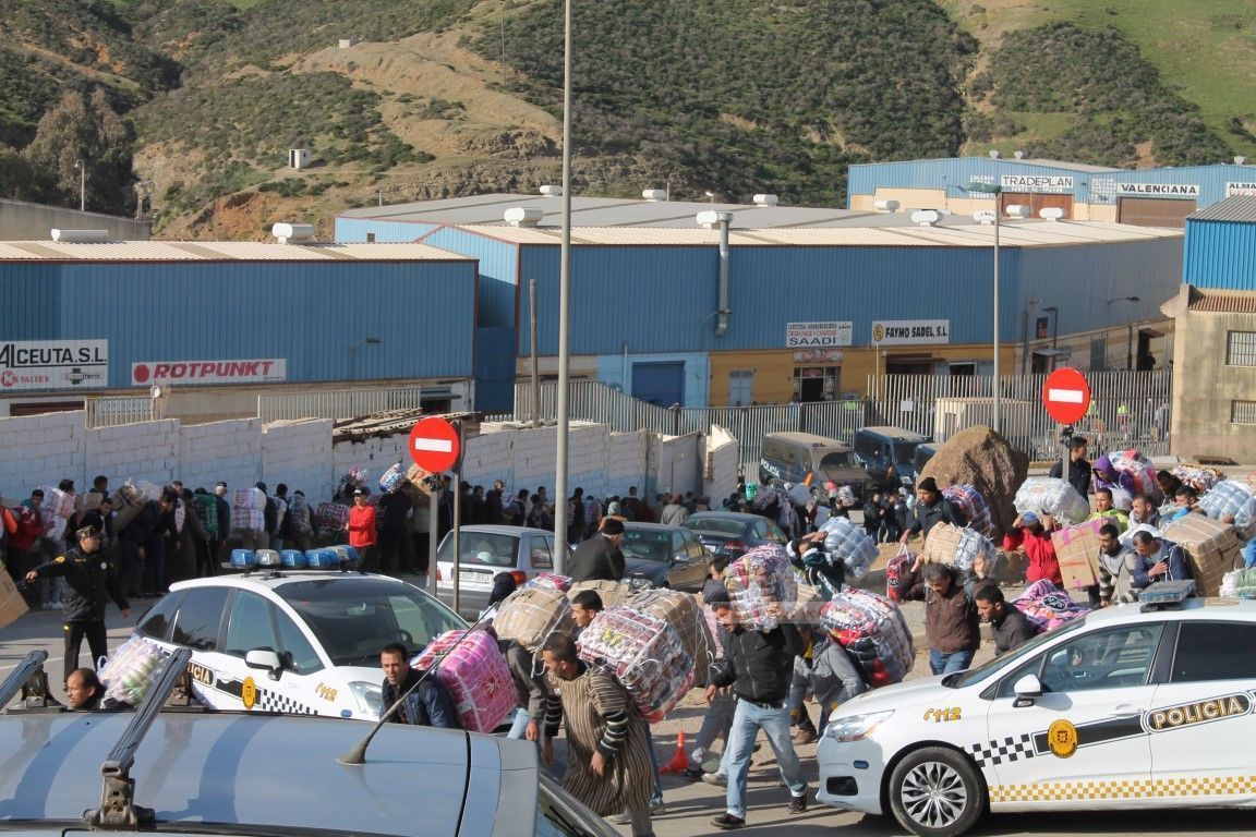 La plataforma ‘Empleados del comercio ceutí damnificados por la frontera” estudian poder manifestarse
