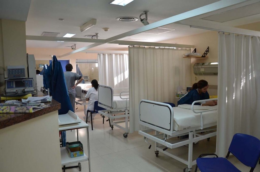 Enfermería valora el diálogo con Sanidad pero exige medidas concretas ante la saturación y la falta de personal
