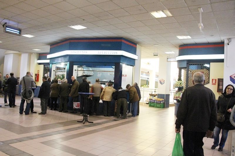 UGT denuncia que el Gobierno de la Ciudad tiene los mercados abandonados
